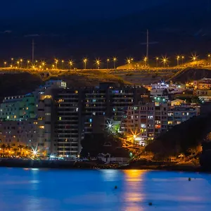 Dúplex Coqueto En El Puerto Deportivo De Apartamento
